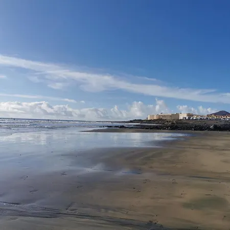 Modern Seafront Flat With A Private Garage El Médano