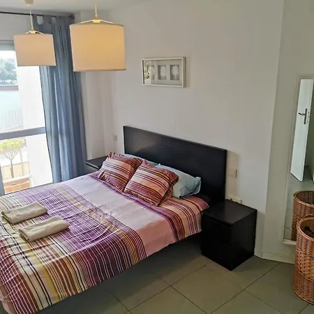 アパート Modern Seafront Flat With A Private Garage エル・メダノ